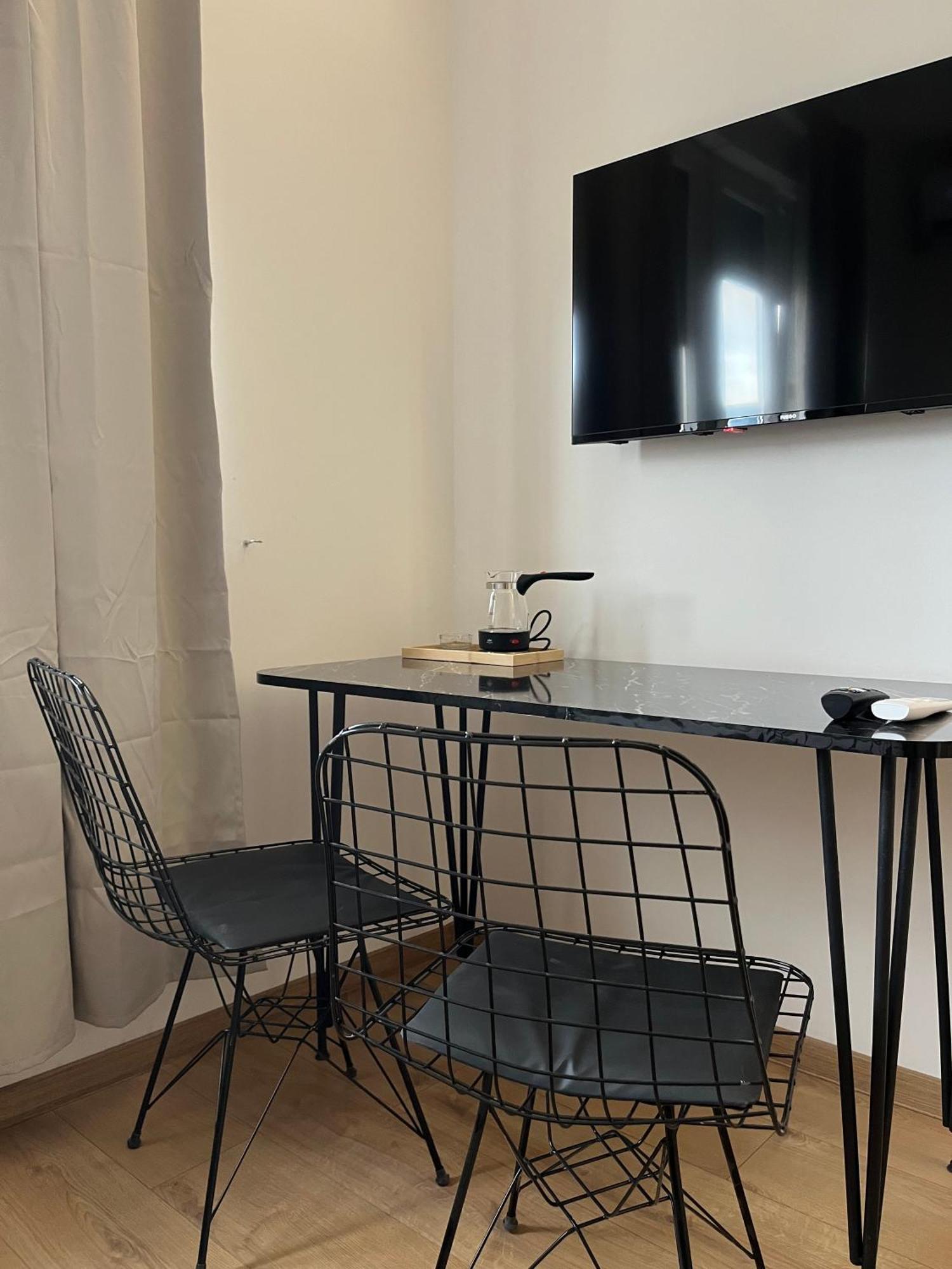 Olive Centre Apartment Skopje Ngoại thất bức ảnh
