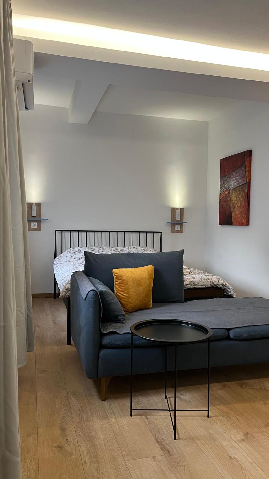 Olive Centre Apartment Skopje Ngoại thất bức ảnh